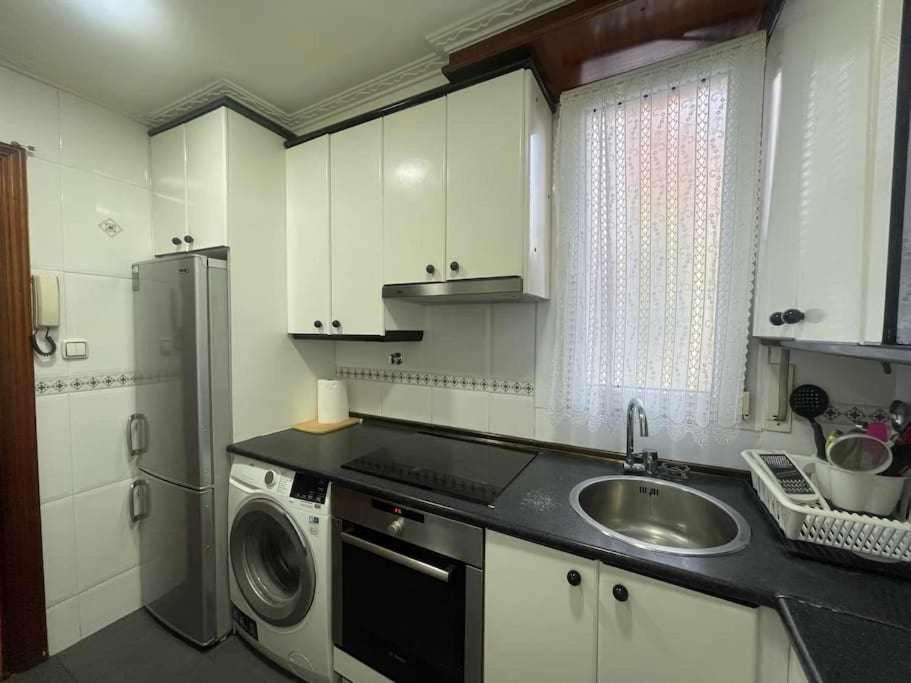 Goiz Etxea Acogedor Piso En La Parte Antigua Apartment Bermeo Exterior photo